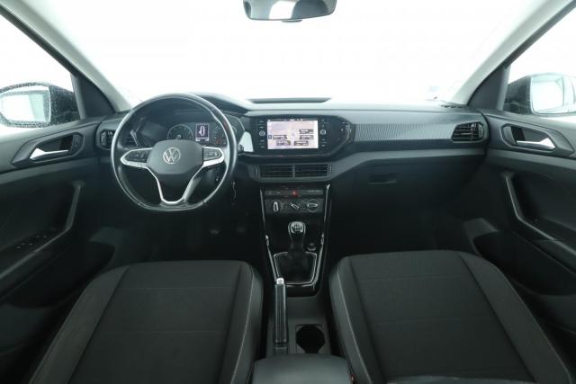 Volkswagen T-Cross image 6
