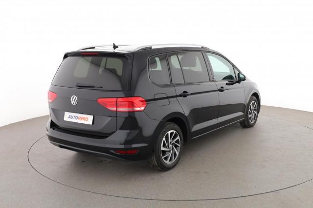 Volkswagen Touran image 2