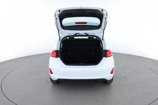Ford Fiesta image 8