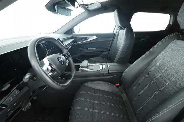 Renault Austral image 8