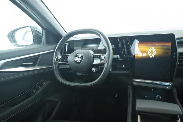 Renault Austral image 9