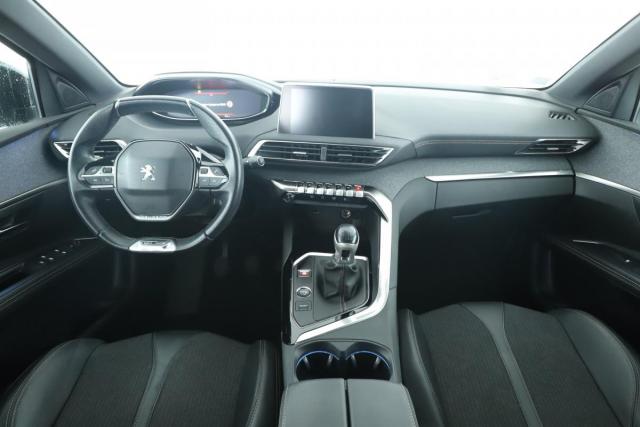 Peugeot 5008 image 4