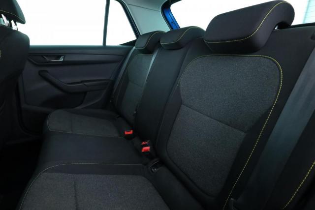 Skoda Fabia image 9