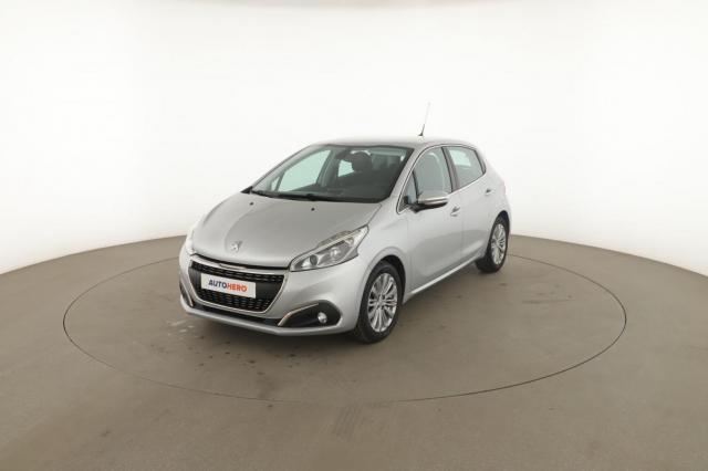 Peugeot 208 1.2 Puretech Allure 110 Ch