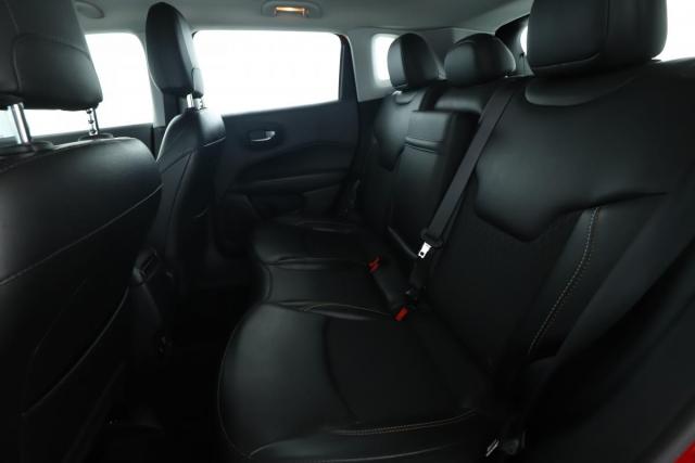 Jeep Compass image 6