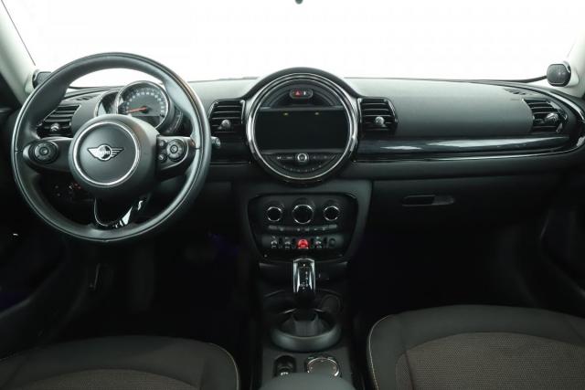 Mini Clubman image 4