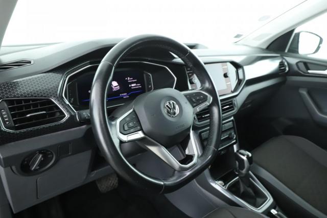 Volkswagen T-Cross image 3