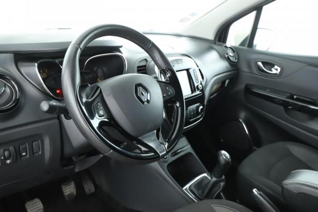 Renault Captur image 8
