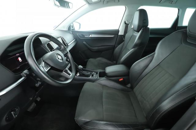 Skoda Karoq image 6