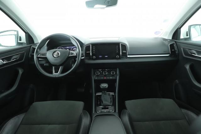 Skoda Karoq image 5