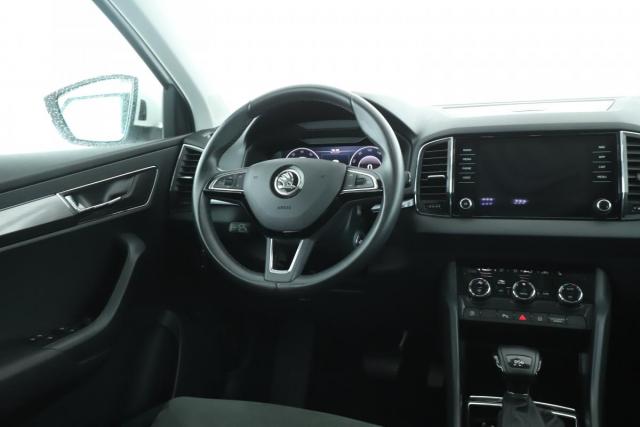 Skoda Karoq image 7