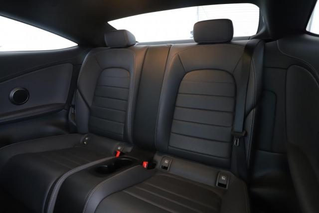 Mercedes Benz Classe C Coupe image 5