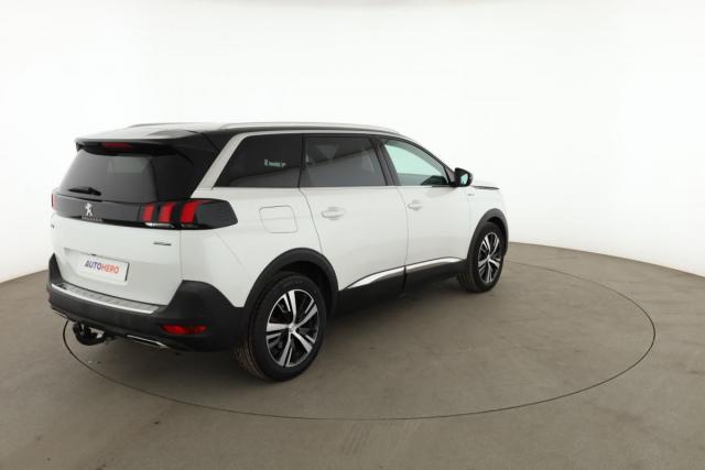 Peugeot 5008 image 6