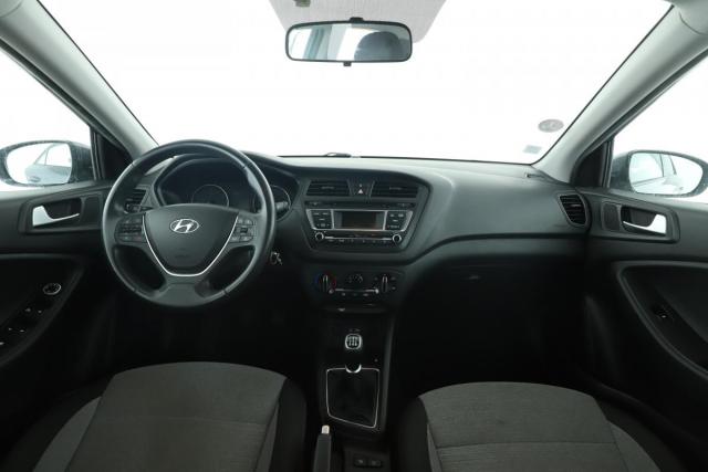 Hyundai I20 image 2