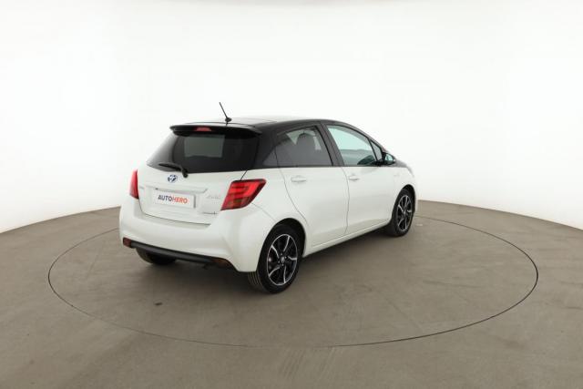 Toyota Yaris image 8