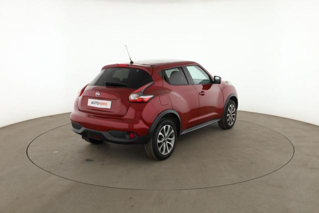 Nissan Juke image 9