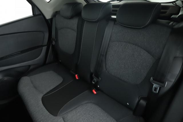 Renault Captur image 2