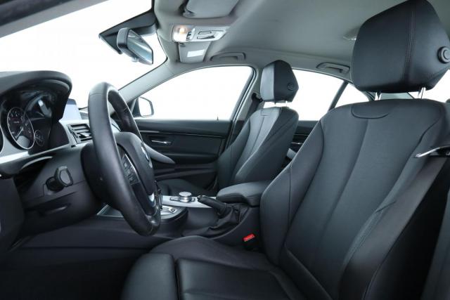 Bmw Série 3 image 1