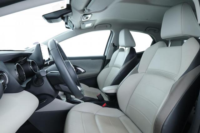 Toyota Yaris image 8