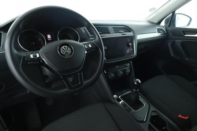 Volkswagen Tiguan Allspace image 3