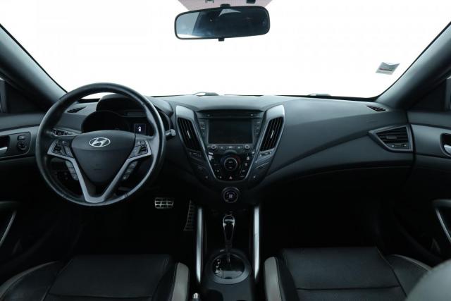 Hyundai Veloster image 6