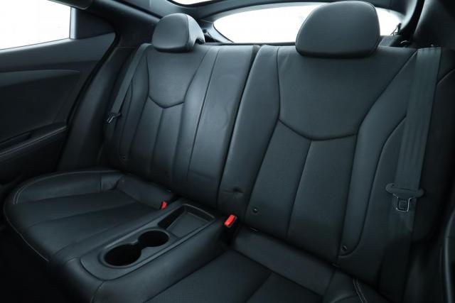 Hyundai Veloster image 8