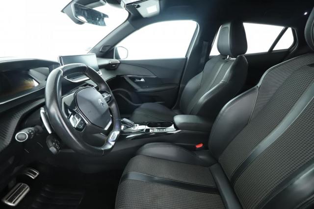 Peugeot 2008 image 5