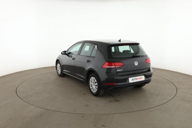 Volkswagen Golf image 3