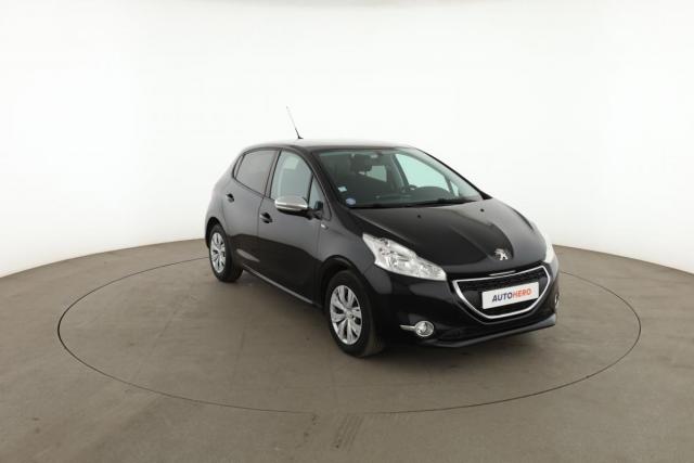 Peugeot 208 image 2