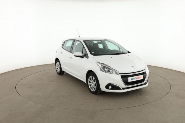 Peugeot 208 image 6