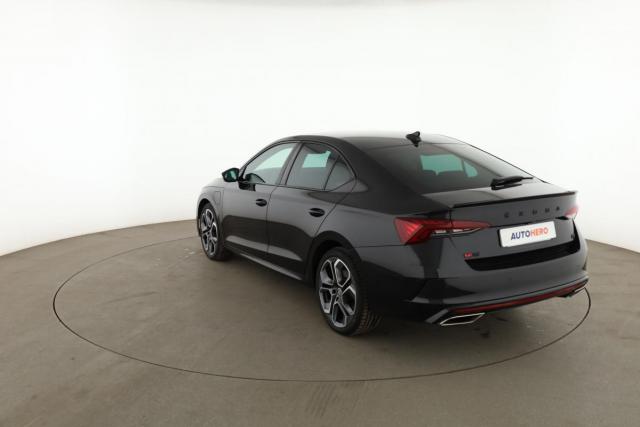 Skoda Octavia image 9