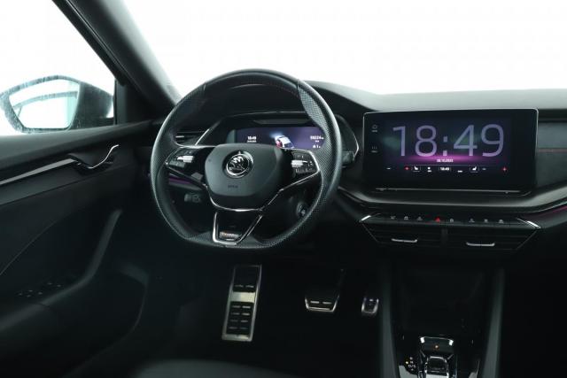 Skoda Octavia image 6