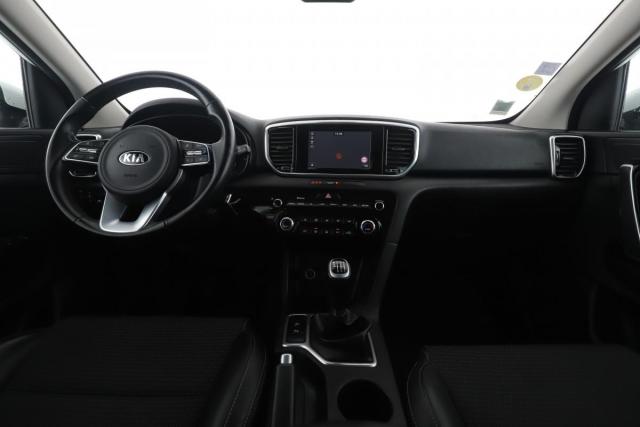 Kia Sportage image 6