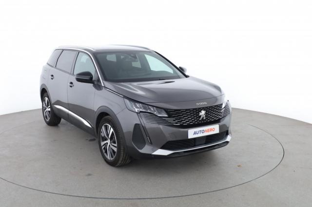 Peugeot 5008 image 1