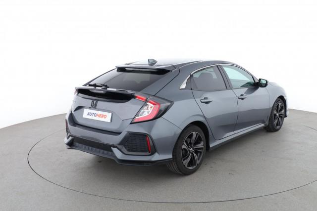 Honda Civic image 8