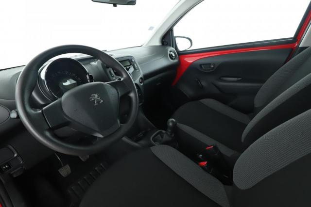 Peugeot 108 image 8