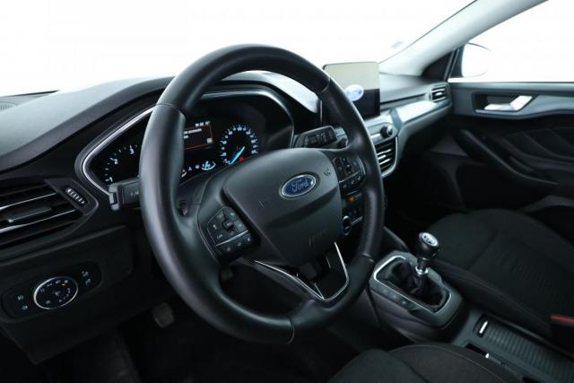 Ford Focus image 5