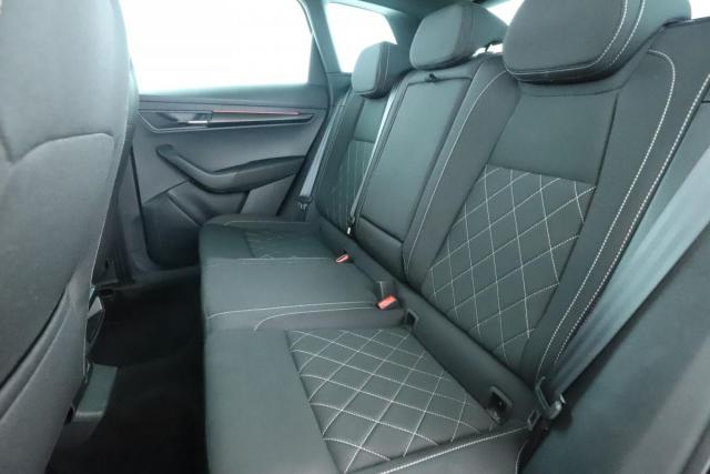 Skoda Karoq image 6