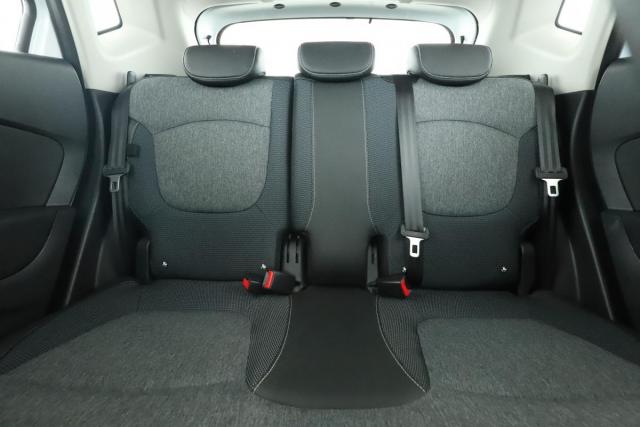 Renault Captur image 9