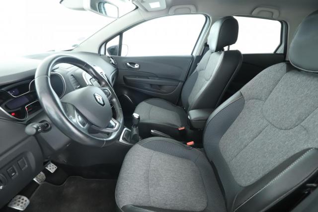 Renault Captur image 8