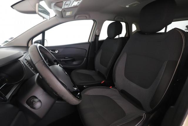 Renault Captur image 8