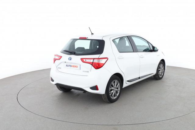 Toyota Yaris image 8