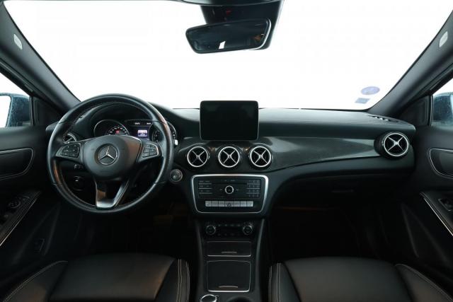 Mercedes Benz Gla image 4