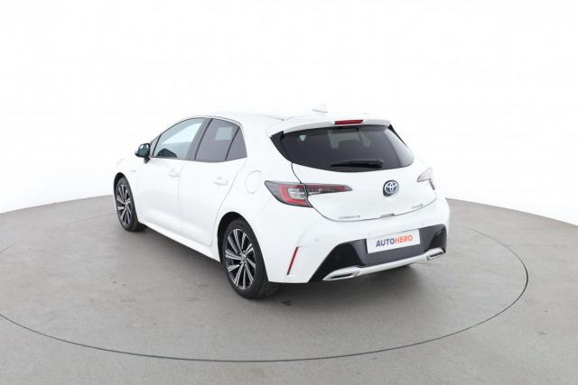 Toyota Corolla image 9