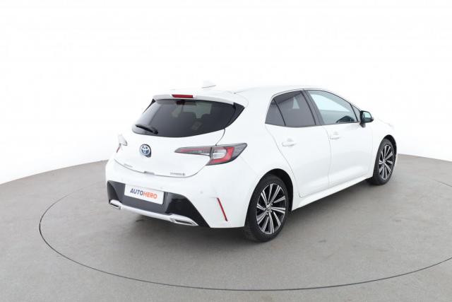 Toyota Corolla image 5