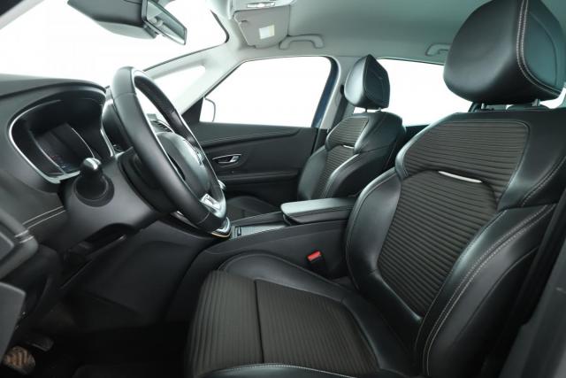 Renault Grand Scénic image 1