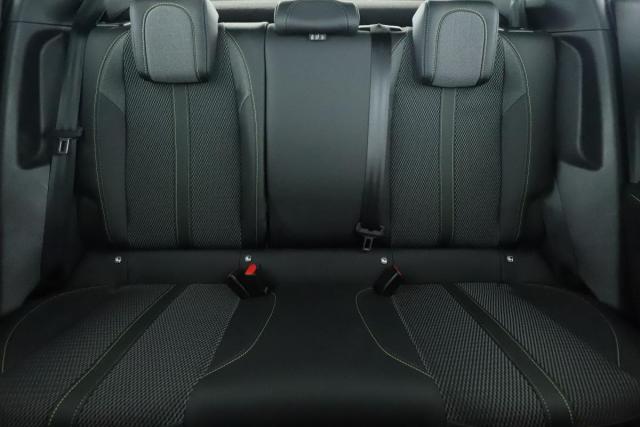 Peugeot 2008 image 4