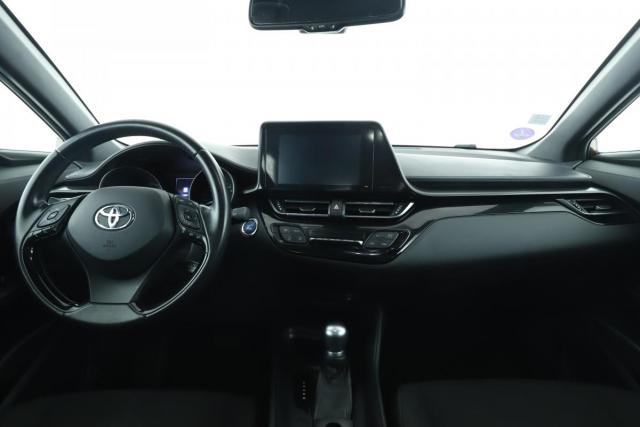 Toyota C-Hr image 4