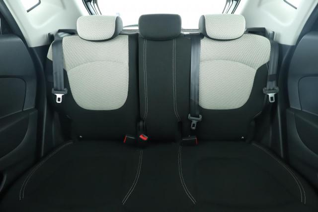 Renault Captur image 9