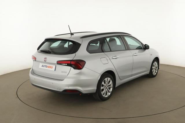 Fiat Tipo image 2